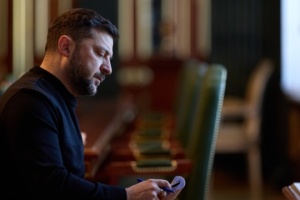 Selon Zelensky, plus de 1 400 immeubles à Kyiv restent privés de chauffage après les frappes russes