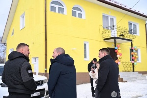 На Буковині купили і облаштували житло для двох будинків сімейного типу із 16 дітьми