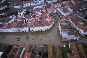 У Португалії після смертельних штормів пішла у відставку глава МВС