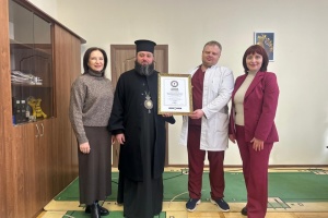 Лікар із Чернівців став рекордсменом за кількістю операцій за рік