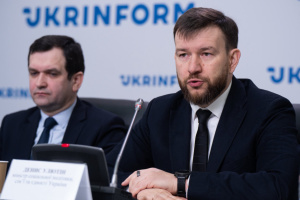 Є складнощі з виплатами 102 прийомним сім'ям та 73 дитбудинкам сімейного типу - Мінсоцполітики