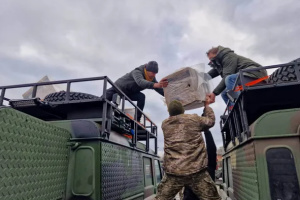 Чеська ініціатива «Пам'ять нації» передає Україні понад 350 генераторів та медобладнання