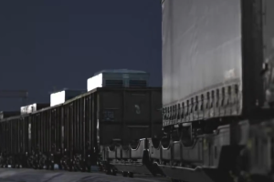 Train carrying generators from Lithuanian Armed Forces arrives in Ukraine