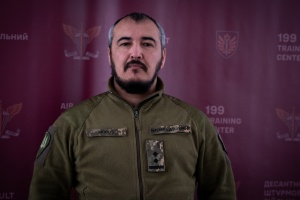 Для жінок не потрібен окремий курс базової військової підготовки - комбат ДШВ