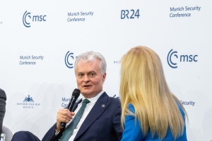 Науседа: Росія лише імітує переговорний процес