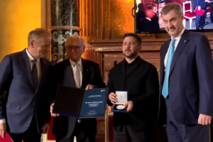 Зеленський від імені українського народу прийняв премію Мюнхенської конференції