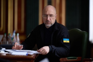 Вночі РФ атакувала енергетику у 12 областях України - Шмигаль