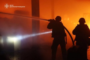 Ворог прицільно бив по підстанціях і тепловій генерації, також пошкоджена залізнична інфраструктура - Кулеба