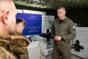 Громада Києва передала військовим 1,2 тисячі мультироторних систем різних типів