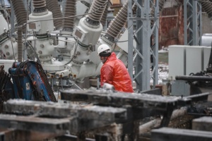 Енергетики під обстрілами: «Робота важка, але зупинятися не збираємося»