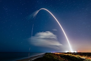 SpaceX менш ніж за 24 години запустила у космос ще дві партії супутників Starlink