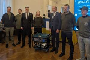 Литовська спілка стрільців передає Україні генератори