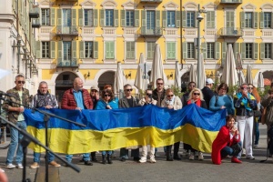 У Ніцці пройшла масштабна акція до роковин російського вторгнення