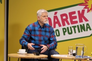 Зупинка війни по лінії зіткнення є єдиною реальною можливістю - Петр Павел