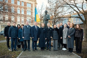 Чеські сенатори вшанували пам'ять жертв російської агресії проти України