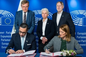 President of the European Parliament signs EUR 90B Ukraine Support Loan
