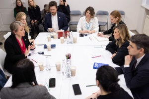 Перша леді України і глава МЗС Британії обговорили зусилля для возз’єднання родин, які розлучила Росія