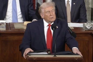 Трамп: Ми докладаємо всіх зусиль, щоб покласти край убивствам і різанині між Росією та Україною