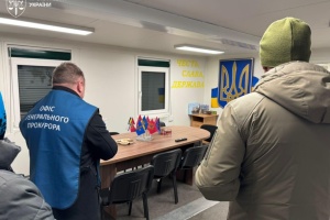 Командувача логістики Повітряних Сил ЗСУ і начальника управління СБУ викрили на хабарі 