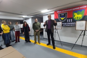 У Києві відкрили виставку «Незламні обличчя війни»