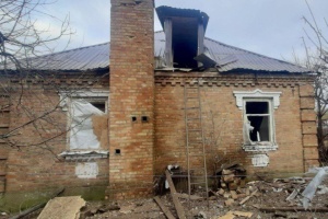 Росіяни протягом дня атакували Дніпропетровщину з артилерії та дронами, є поранений