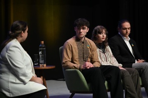 Українські діти, яких повернули з Росії, виступили на міжнародній конференції в Португалії