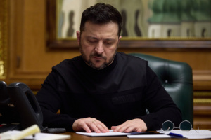 ゼレンシキー宇大統領、トランプ米大統領と電話会談実施