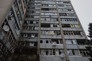 Зеленський про нічну атаку РФ: Руйнування є у восьми областях, поранені десятки людей, серед них - діти