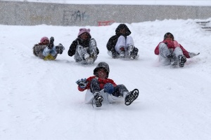 У Туреччині через снігопади скасували навчання у школах