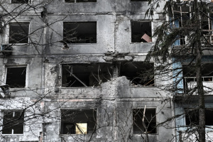 Injury toll in Russia’s overnight attack on Zaporizhzhia rises to 10, multiple buildings damaged
