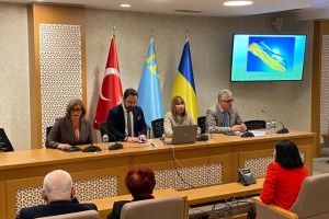 Без розв'язання «кримського вузла» війна завершиться не миром, а замороженням конфлікту - експертка