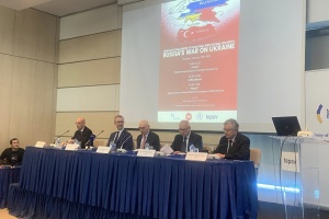 Поетапна деескалація є реалістичним сценарієм припинення бойових дій - турецький дипломат