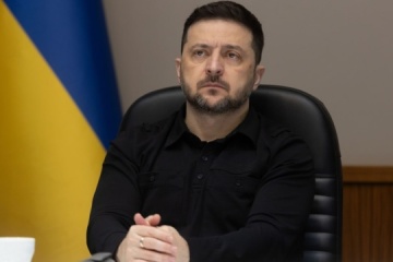 Volodymyr Zelensky annonce une intense activité diplomatique de l’Ukraine en février