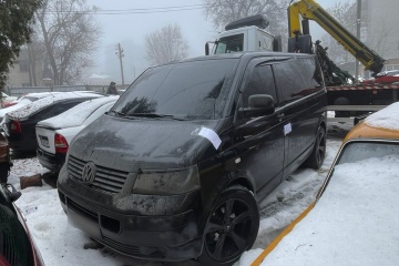 Police detain group transporting military personnel from their places of service and smuggling them abroad