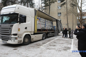 France delivers first batch of 30 generators to Kyiv
