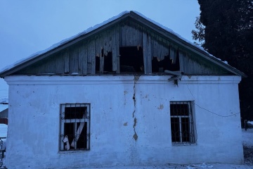 Russians strike civilian infrastructure in Novhorod-Siverskyi at night