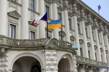 Czech initiative sends shipment of generators to Kyiv