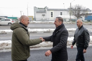 Shmyhal discusses joint energy and infrastructure projects with Romanian counterpart