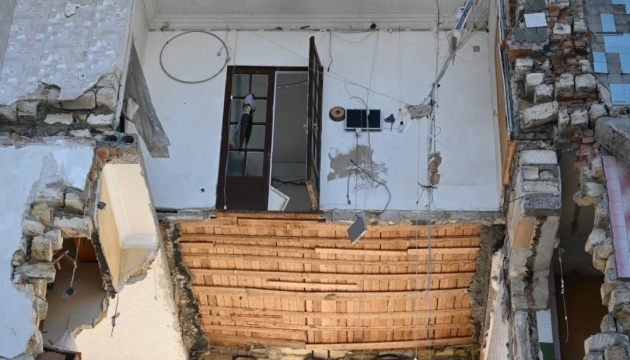 À Odessa, des représentants de l’ONU inspectent des immeubles détruits par l’attaque russe du 27 janvier