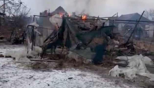 Russian airstrike kills father and son, injures mother and two children in Donetsk region