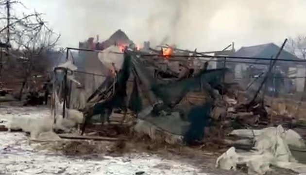 На Донеччині під авіаудар потрапила сім’я з трьома дітьми, яка самовільно повернулася з евакуації