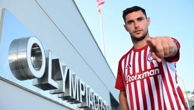 Роман Яремчук гратиме за французький «Ліон»