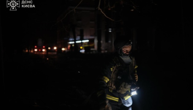 У Києві вже пʼятеро постраждалих внаслідок російської атаки