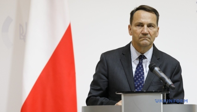 Сікорський про новий ракетний обстріл України: Такими є обіцянки Путіна Трампу