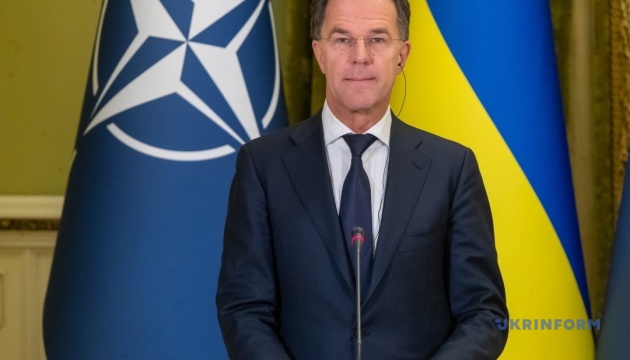 Mark Rutte dit ignorer les exigences russes de garanties de sécurité dans un accord de paix en Ukraine