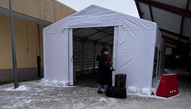 На вокзалі у Перемишлі встановили пункт обігріву