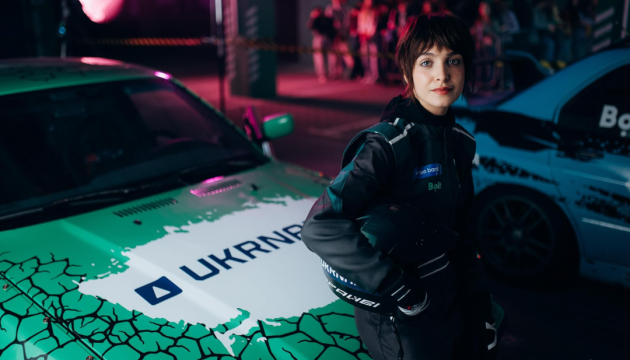 У квітні вийде у прокат перший український фільм про автоперегони «На драйві»