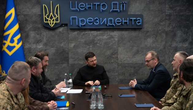 Зеленський поспілкувався онлайн з учасниками 30-ї Української антарктичної експедиції