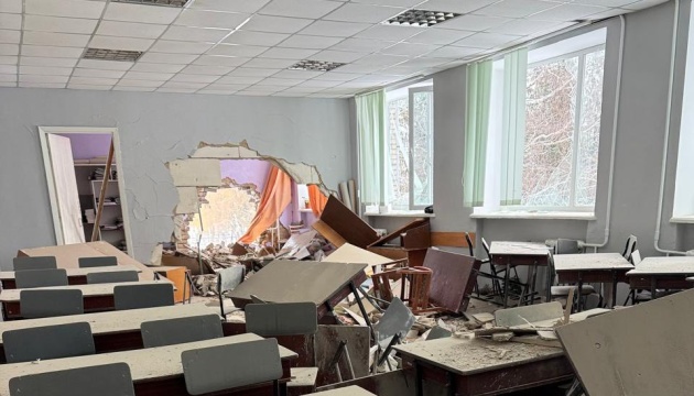 На Вінниччині внаслідок російської атаки пошкоджений навчальний заклад