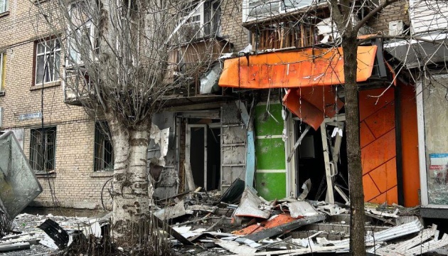 Росіяни атакували Херсон із РСЗВ, восьмеро постраждалих